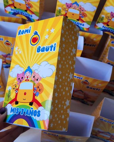 Molde de festa personalizada