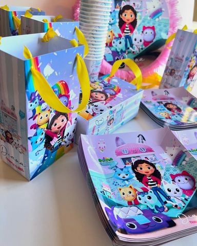Molde de festa personalizada